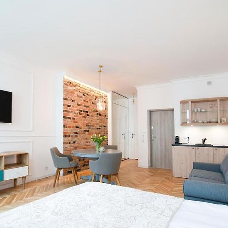 Kopernika Apart Торунь Экстерьер фото
